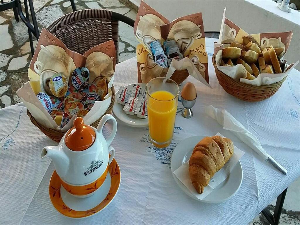 Thomas Art Hotel Пелекас Экстерьер фото